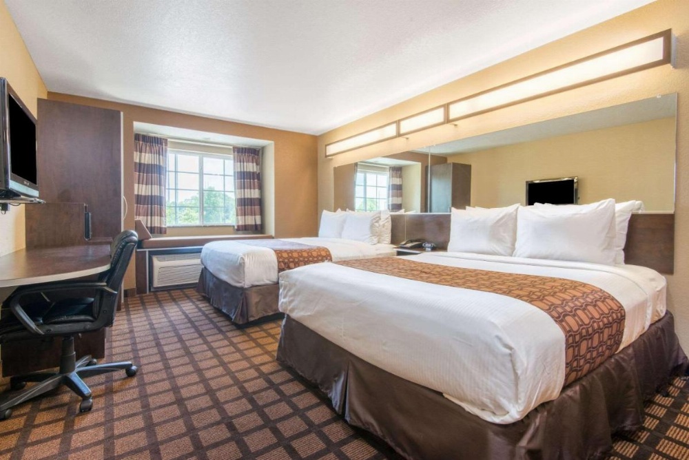 Microtel Inn & Suites By Wyndham Montgomery Image 10