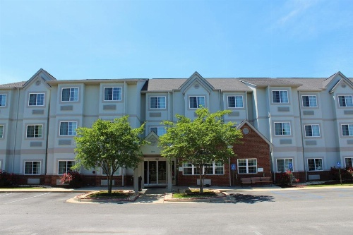 Microtel Inn & Suites By Wyndham Montgomery image 23