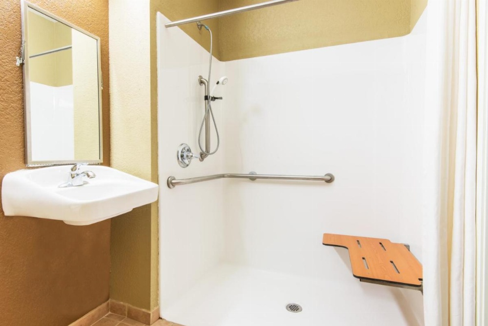 Microtel Inn & Suites By Wyndham Montgomery Image 26