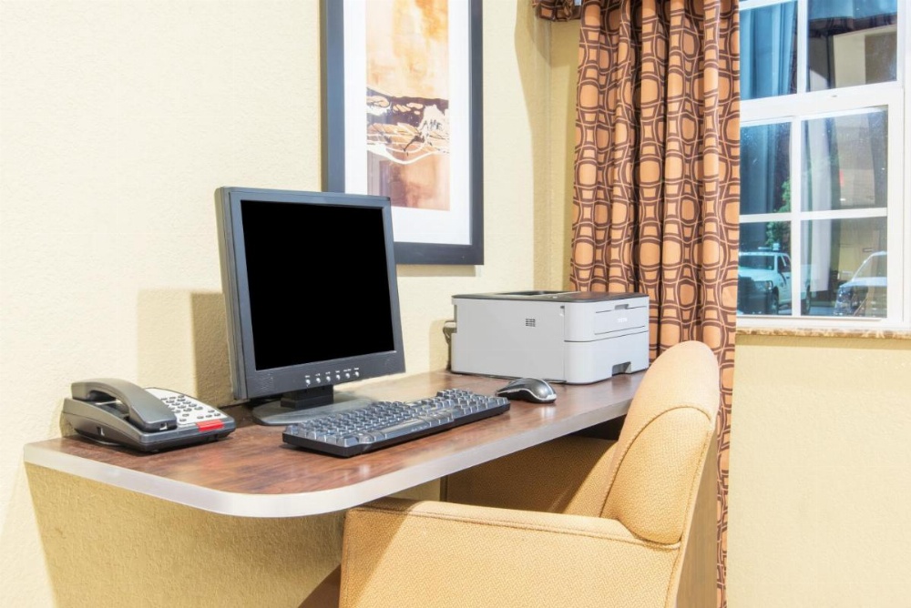 Microtel Inn & Suites By Wyndham Montgomery Image 29